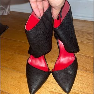 Elegant Black and Red Textured Heels